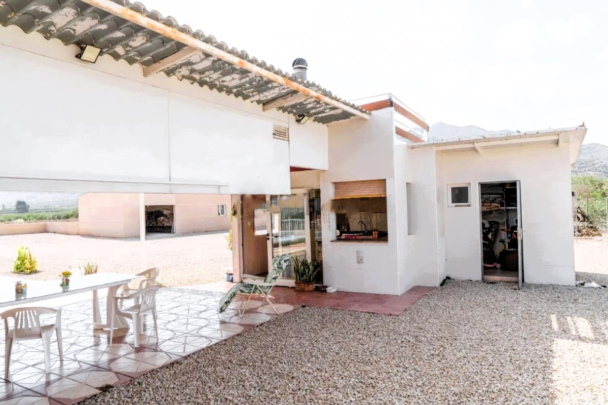 Resale - Country House - LA MATANZA