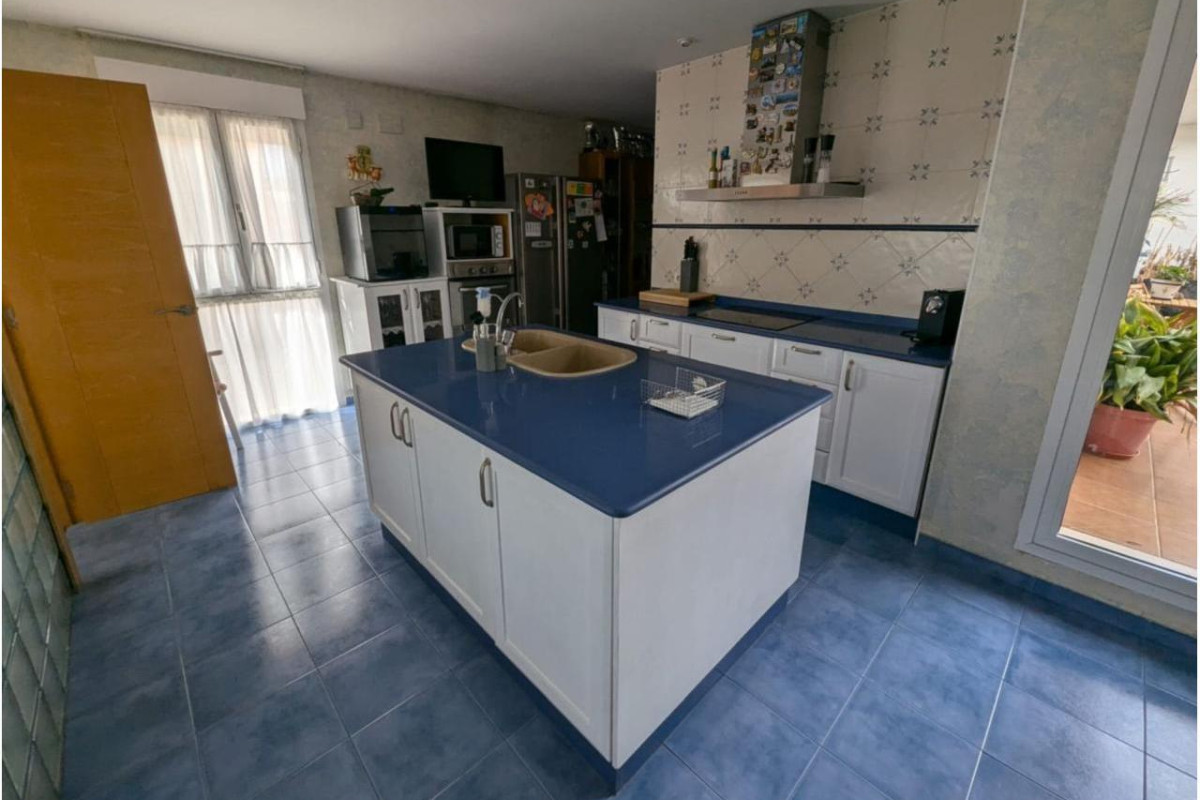 Revente - Country House - SAX