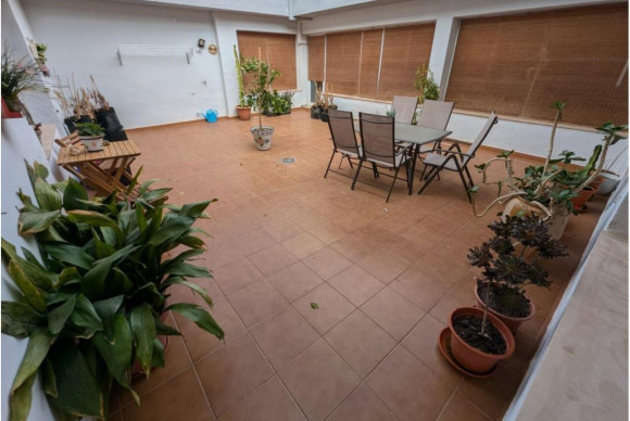 Revente - Country House - SAX