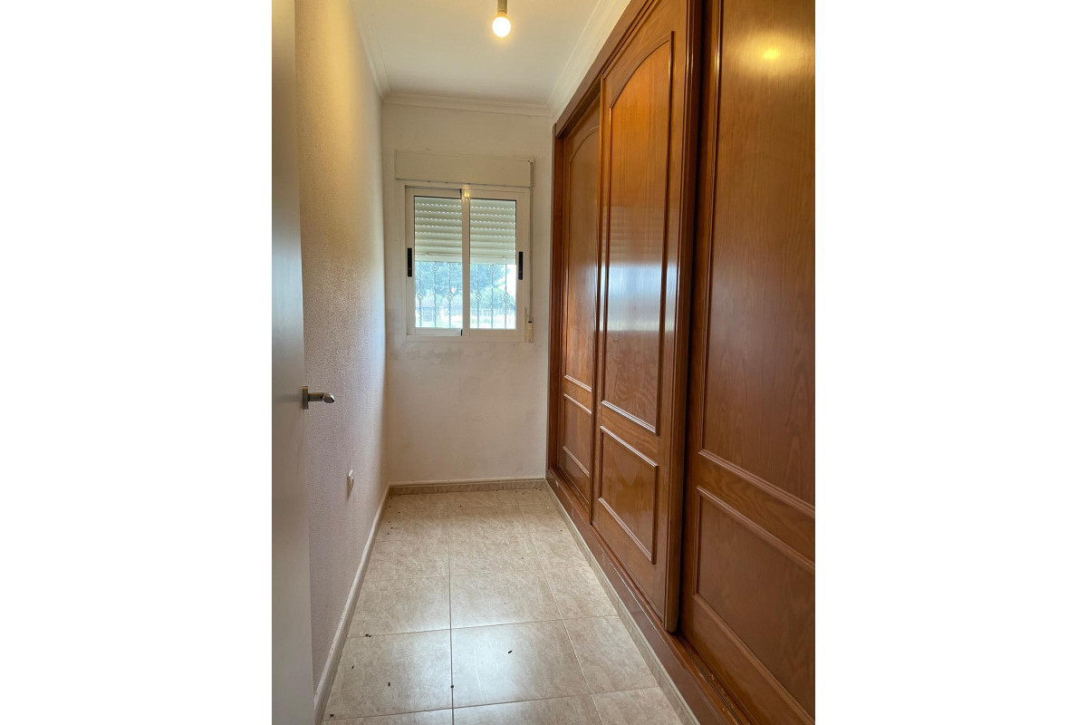 Resale - Country House - Crevillente