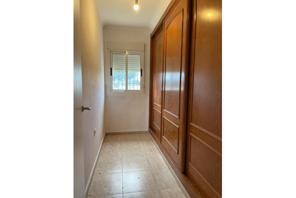 Resale - Country House - Crevillente