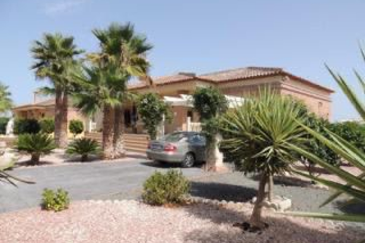 Herverkoop - Landelijke woning - Catral