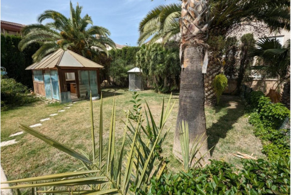 Resale - Country House - Elda