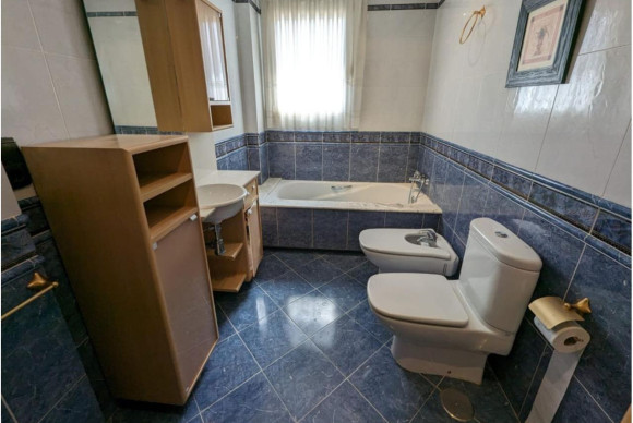 Resale - Country House - Elda