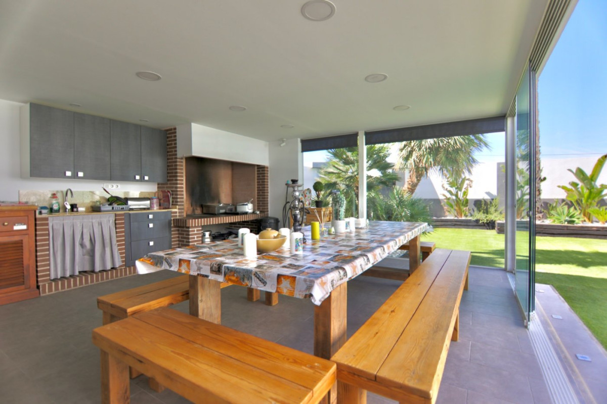 Resale - Country House - Elda