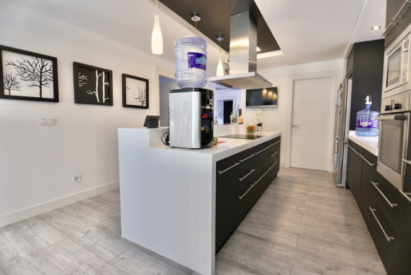 Resale - Country House - Elda