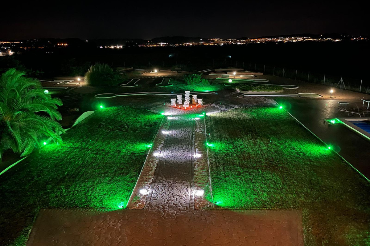 Resale - Country House - Novelda