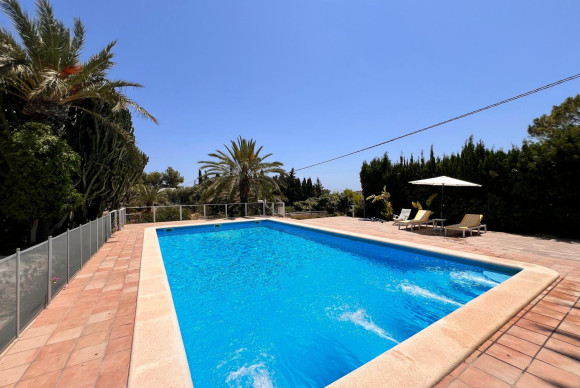 Herverkoop - Landelijke woning - Elche