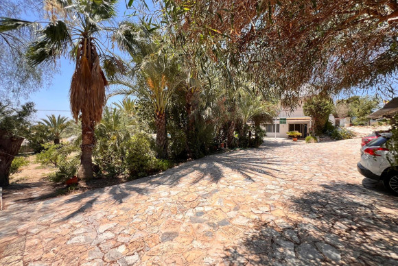 Herverkoop - Landelijke woning - Elche