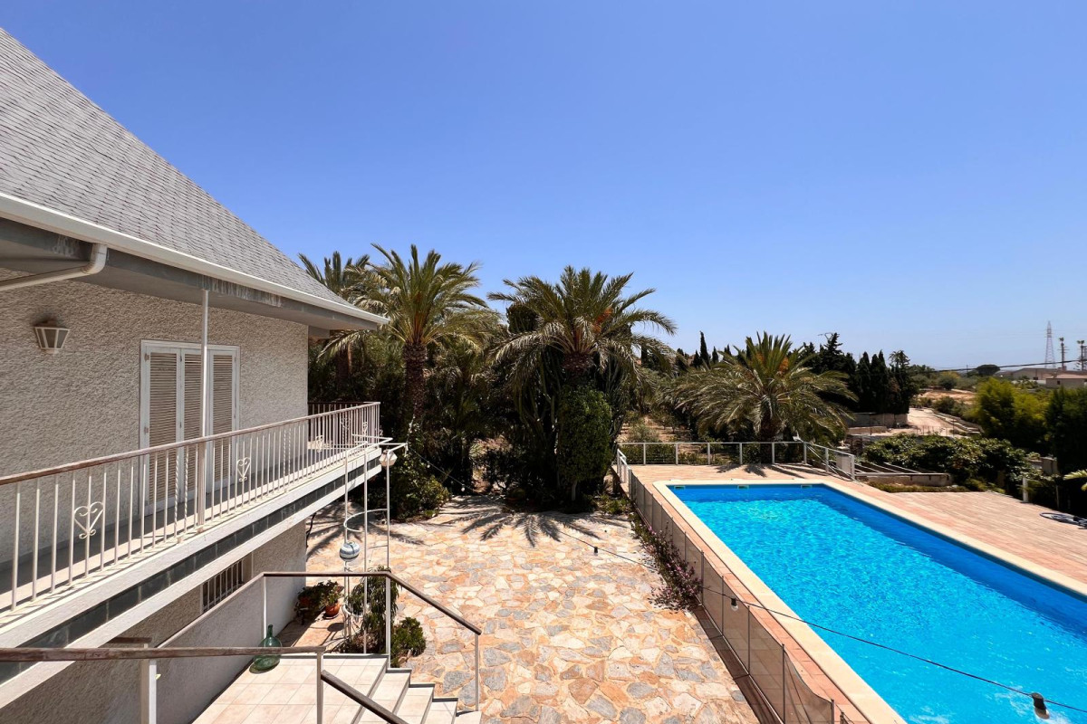 Herverkoop - Landelijke woning - Elche