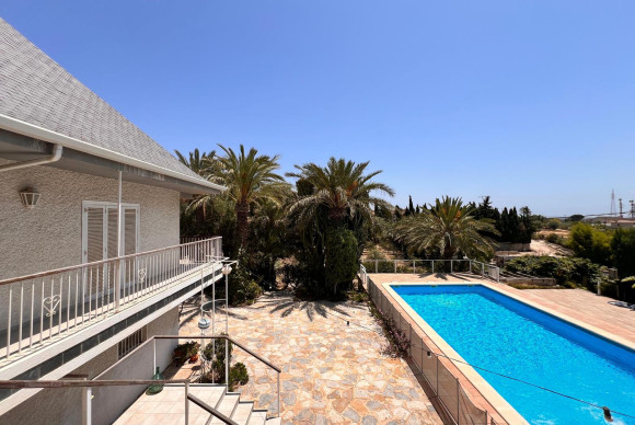 Herverkoop - Landelijke woning - Elche