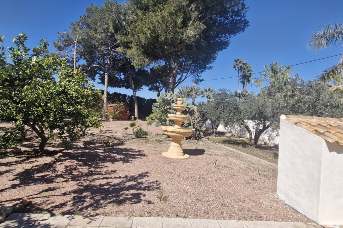 Resale - Country House - Elche