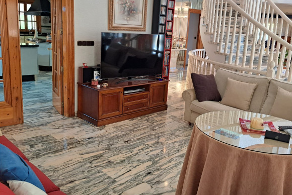 Revente - Villa - Elche