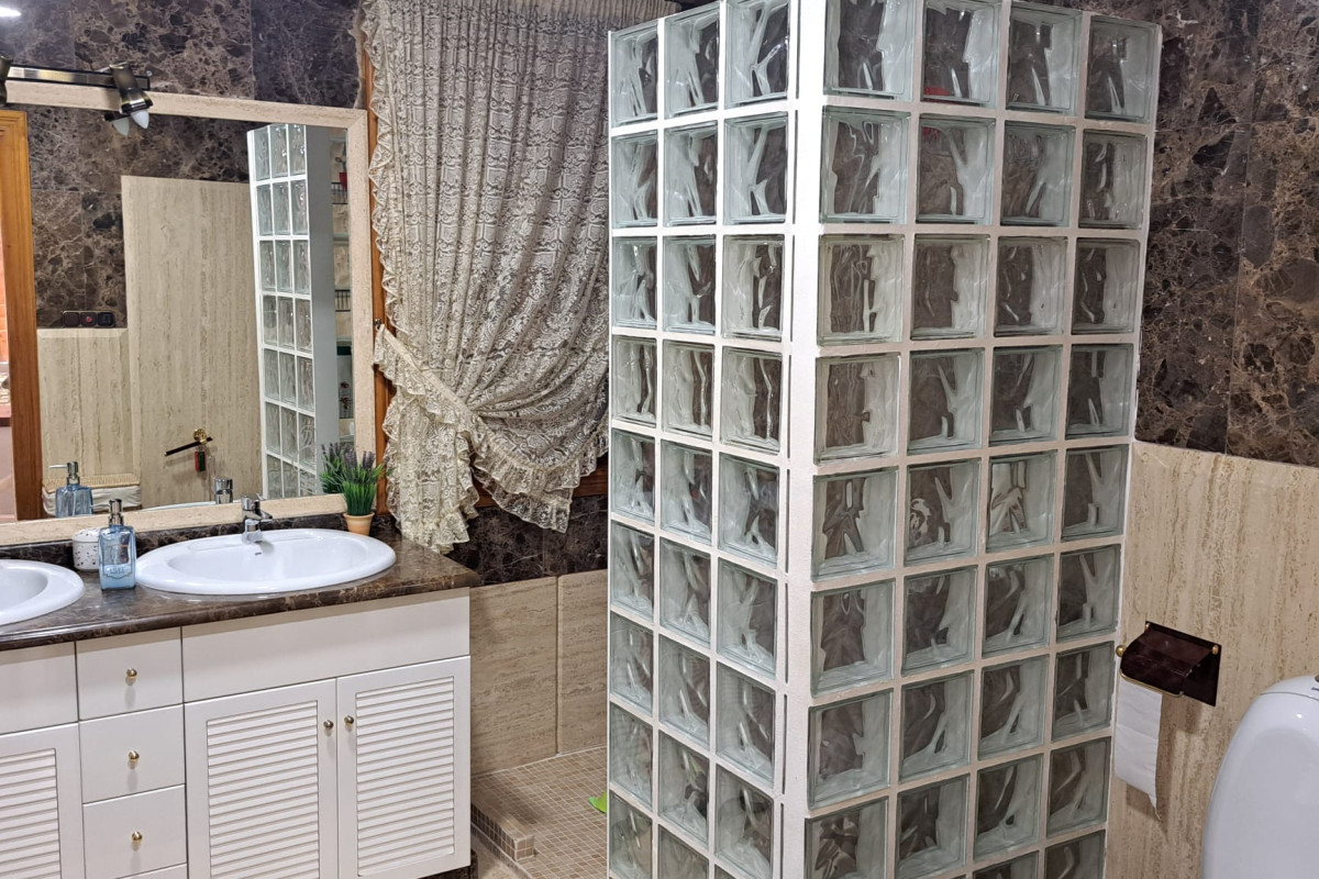 Revente - Villa - Elche