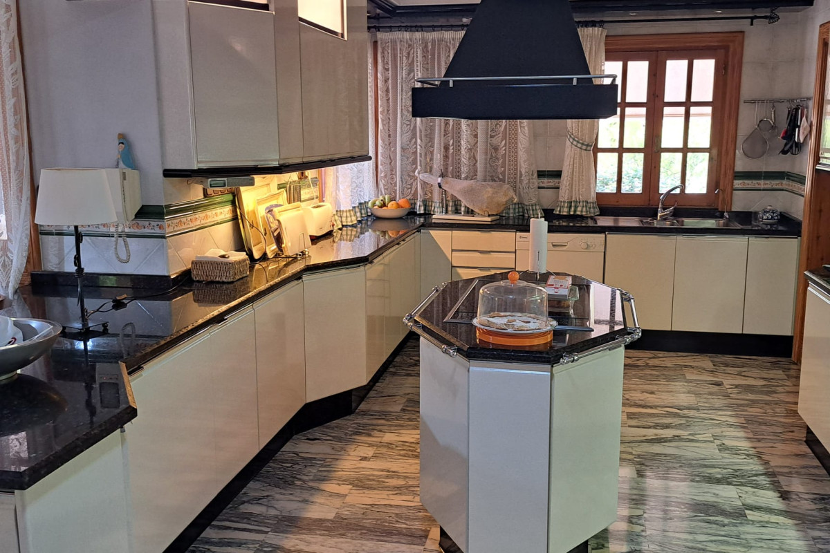 Revente - Villa - Elche