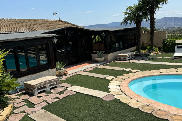 Herverkoop - Landelijke woning - SAX