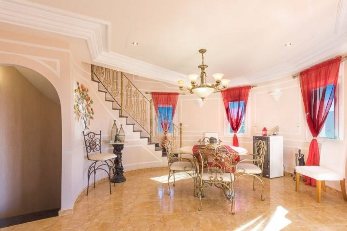 Reventa - Villa - Hondón de las Nieves