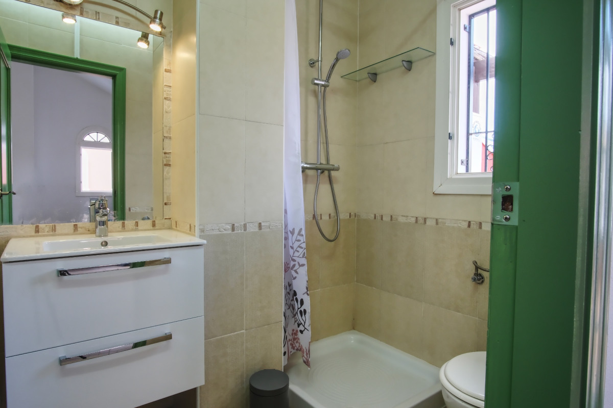 Herverkoop - 4. Semi-detached villa - Orihuela Costa - Costa Blanca South