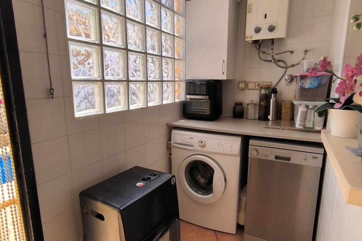 Resale - Detached Villa - Algorfa