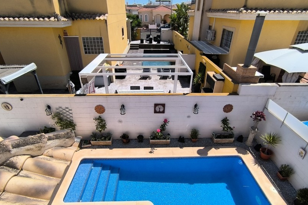 Resale - Detached Villa - Algorfa