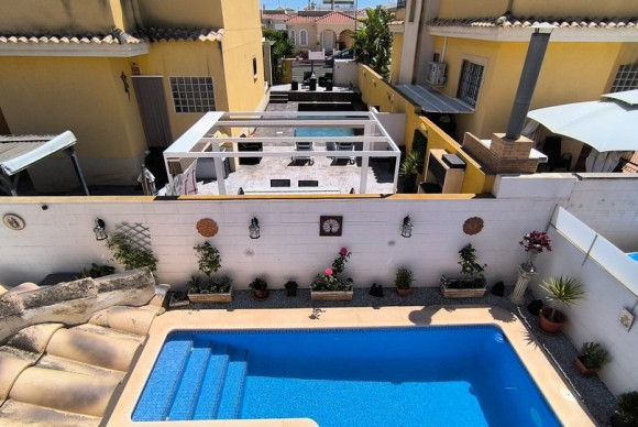 Resale - Detached Villa - Algorfa