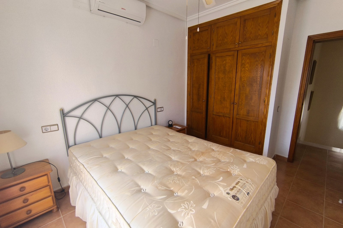 Resale - Detached Villa - Algorfa