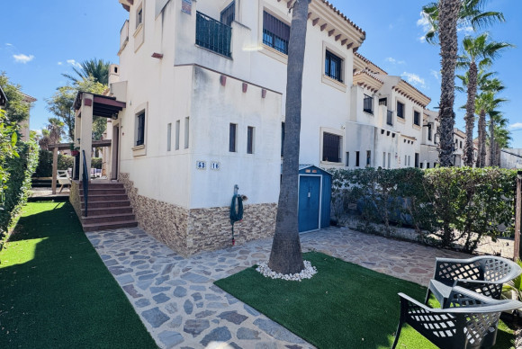 Resale - Semi Detached Villa - Algorfa