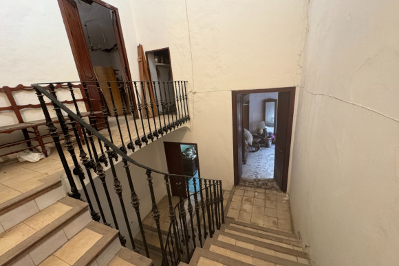 Revente - Casa de Pueblo - Vergel