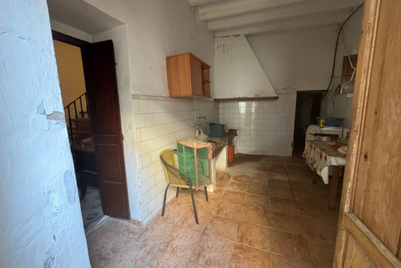 Revente - Casa de Pueblo - Vergel