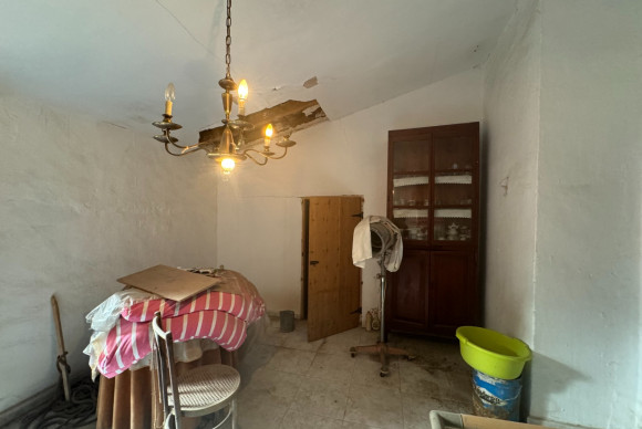 Revente - Casa de Pueblo - Vergel