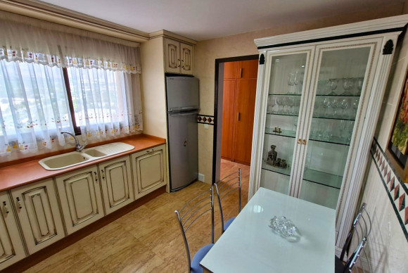 Herverkoop - Apartment / flat - Benidorm - Levante