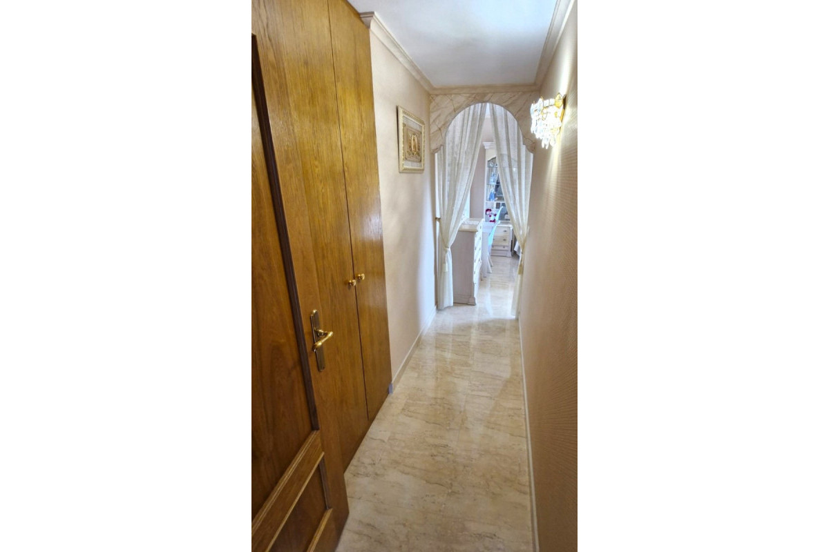 Herverkoop - Apartment / flat - Benidorm - Levante