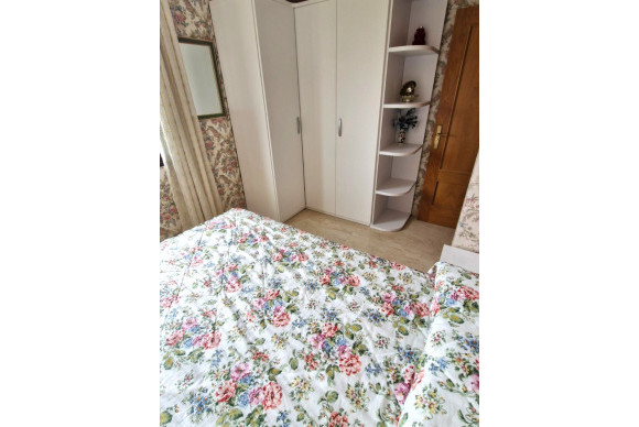 Herverkoop - Apartment / flat - Benidorm - Levante