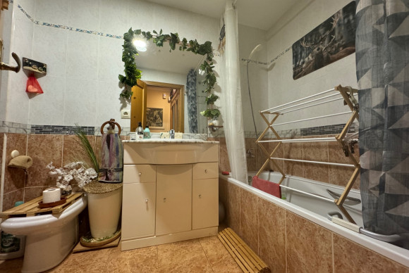 Herverkoop - Duplex Woning - Ondara