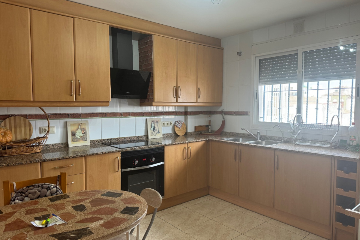 Herverkoop - Duplex Woning - Ondara