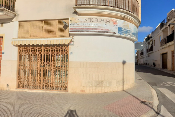 Revente - local - La Nucía