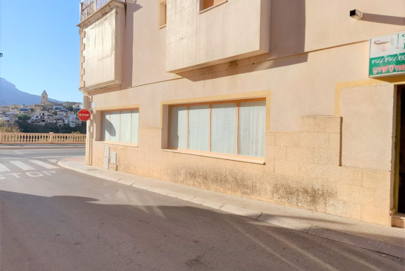 Revente - local - La Nucía