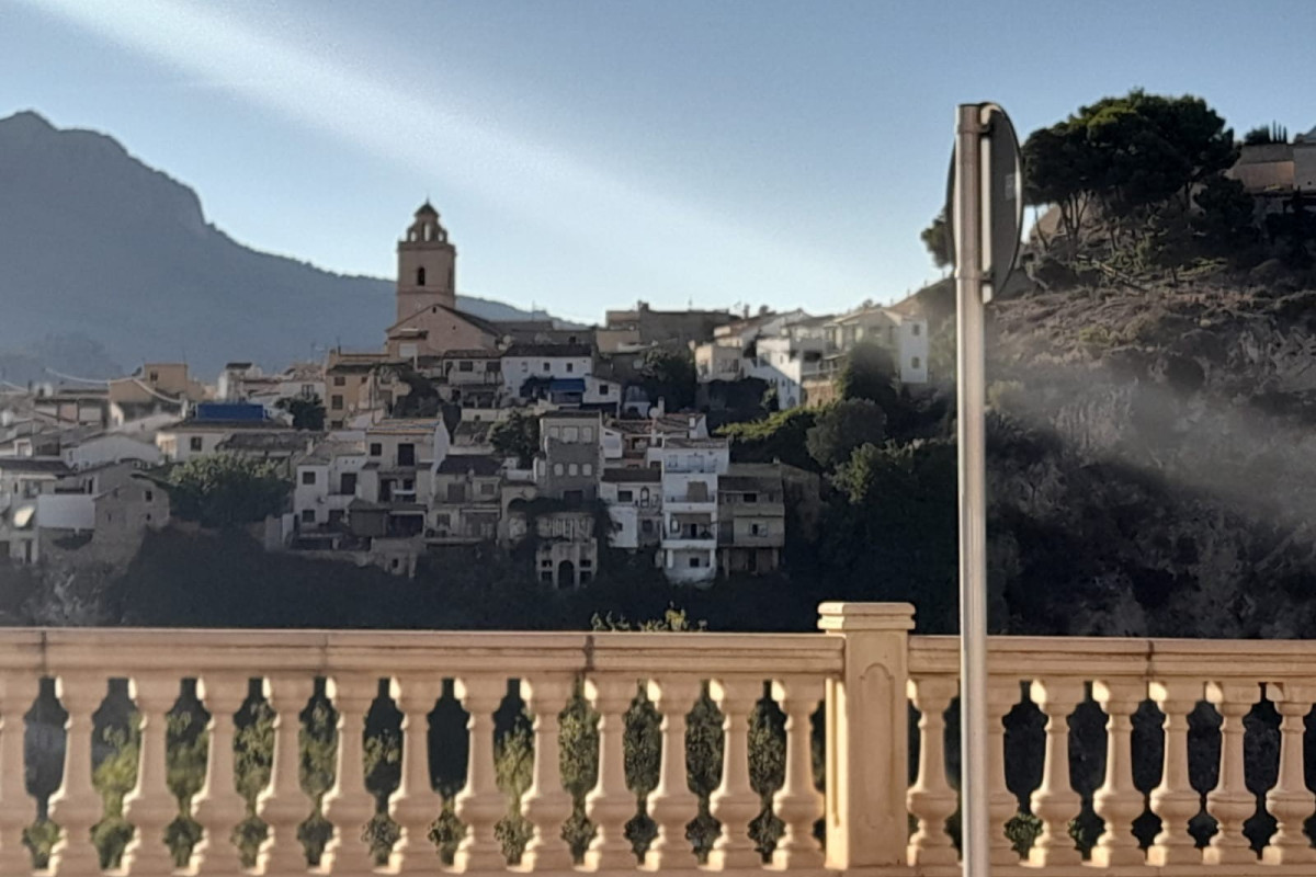 Revente - local - La Nucía