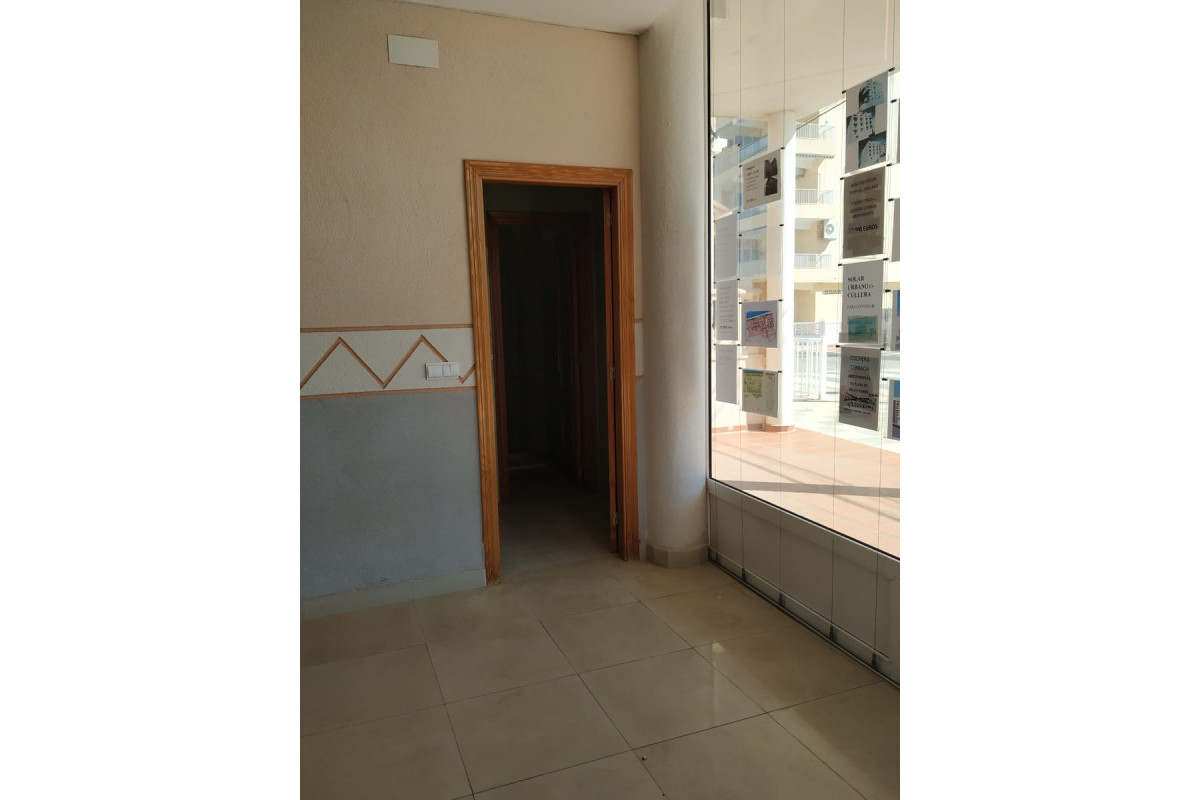 Revente - local - Bellreguard - Playa