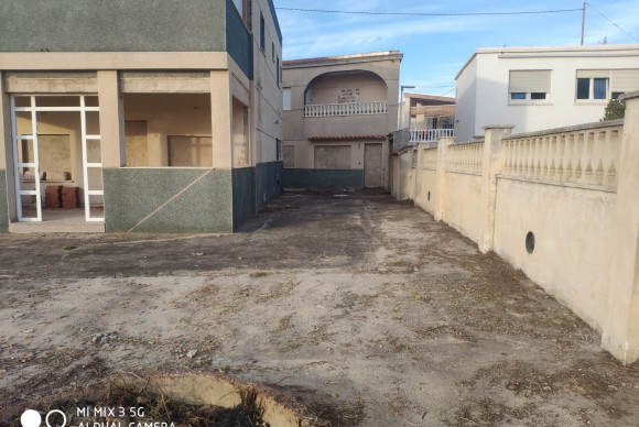 Herverkoop - urban plot - Gandía - MARENYS