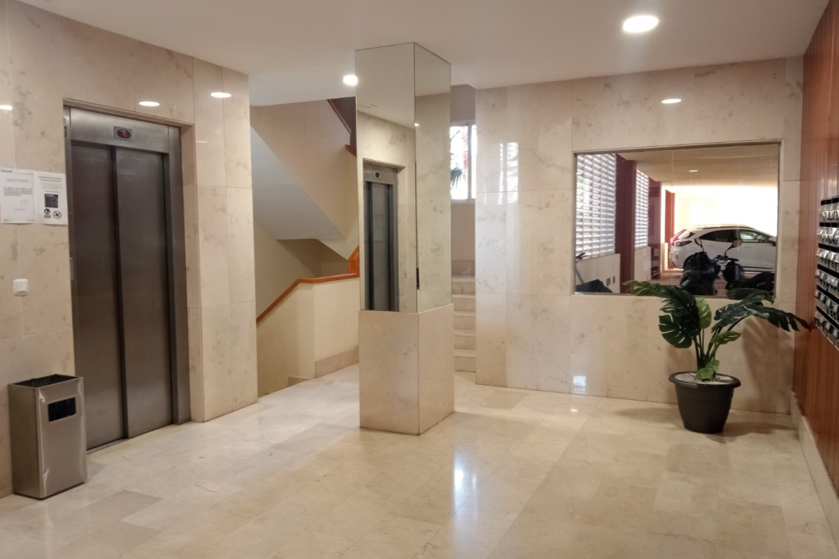 Herverkoop - Apartment / flat - Villajoyosa - Cala de Villajoyosa