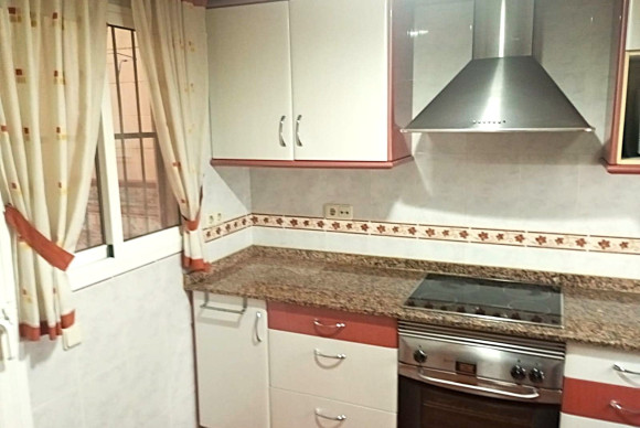 Herverkoop - Apartment / flat - Benidorm - Zona de Poniente