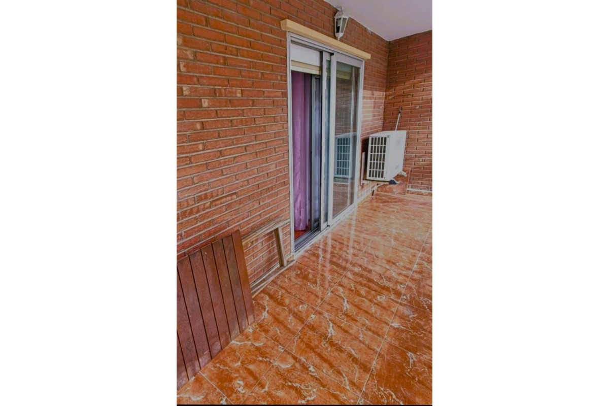 Herverkoop - Apartment / flat - Benidorm - Zona de Poniente