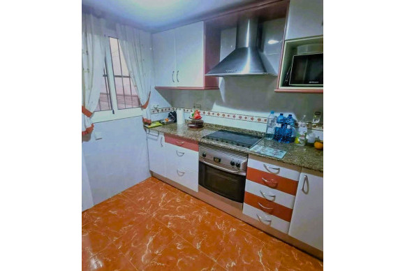 Herverkoop - Apartment / flat - Benidorm - Zona de Poniente