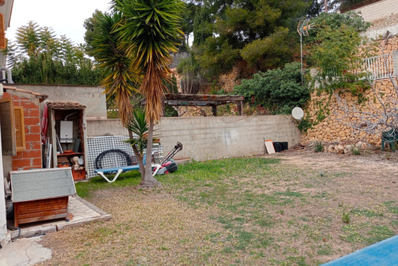 Reventa - Casa semi independiente - La Nucía