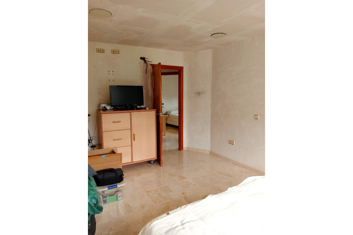 Reventa - Casa semi independiente - La Nucía