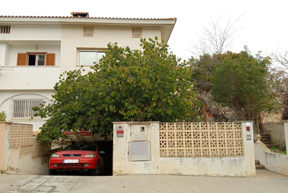 Reventa - Casa semi independiente - La Nucía