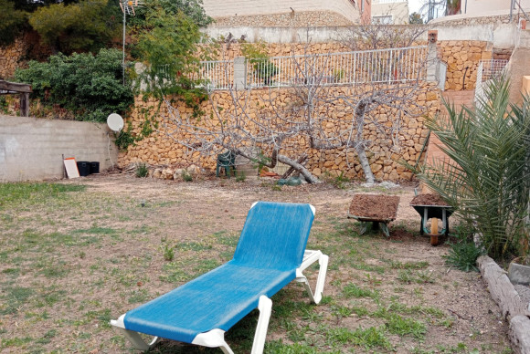 Reventa - Casa semi independiente - La Nucía