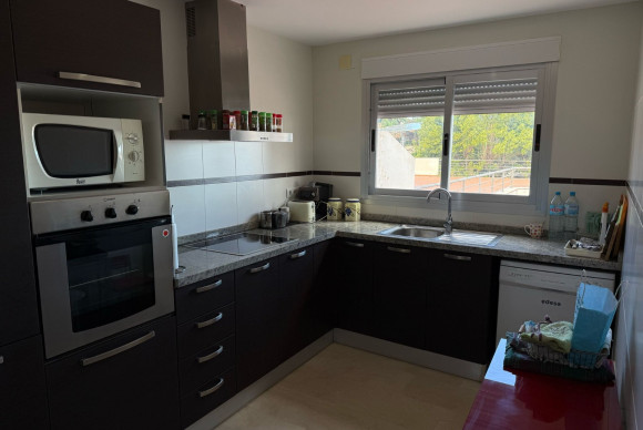 Revente - Apartment / flat - Pego