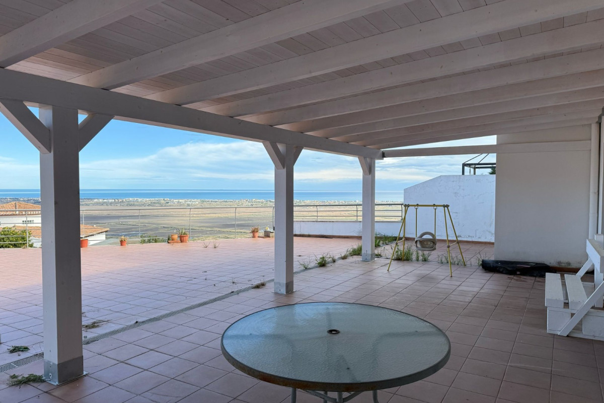 Revente - Apartment / flat - Pego